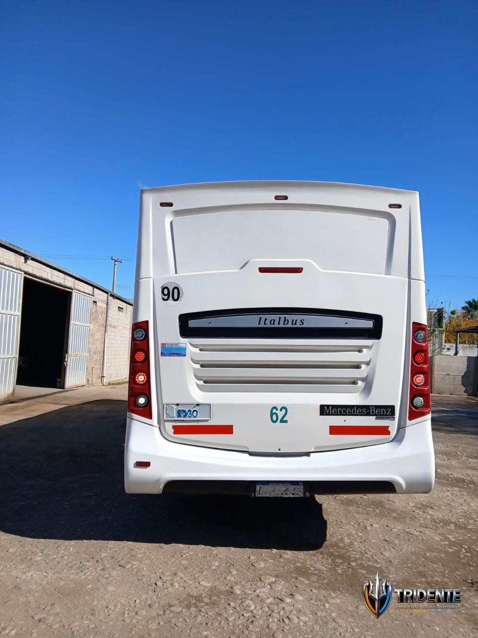 Mercedes-Benz OF1724L 2017 — Colectivo usado, foto 6