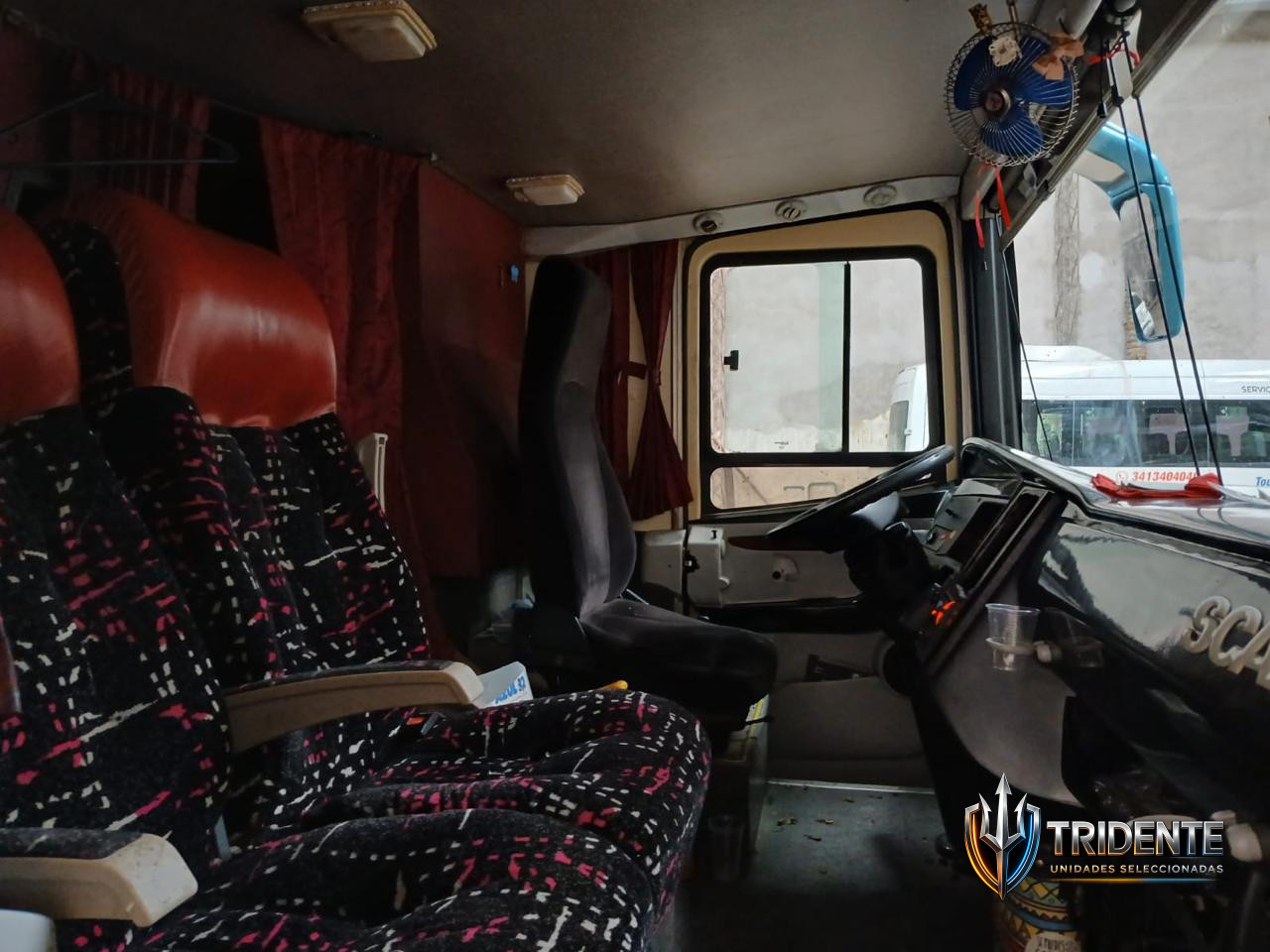 Scania K400 2017 — Colectivo usado, foto 5