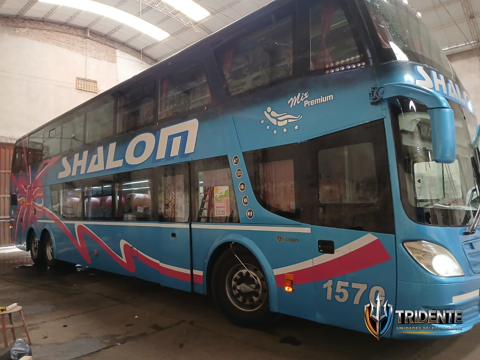 Scania K400 2017 — Colectivo usado, foto 2