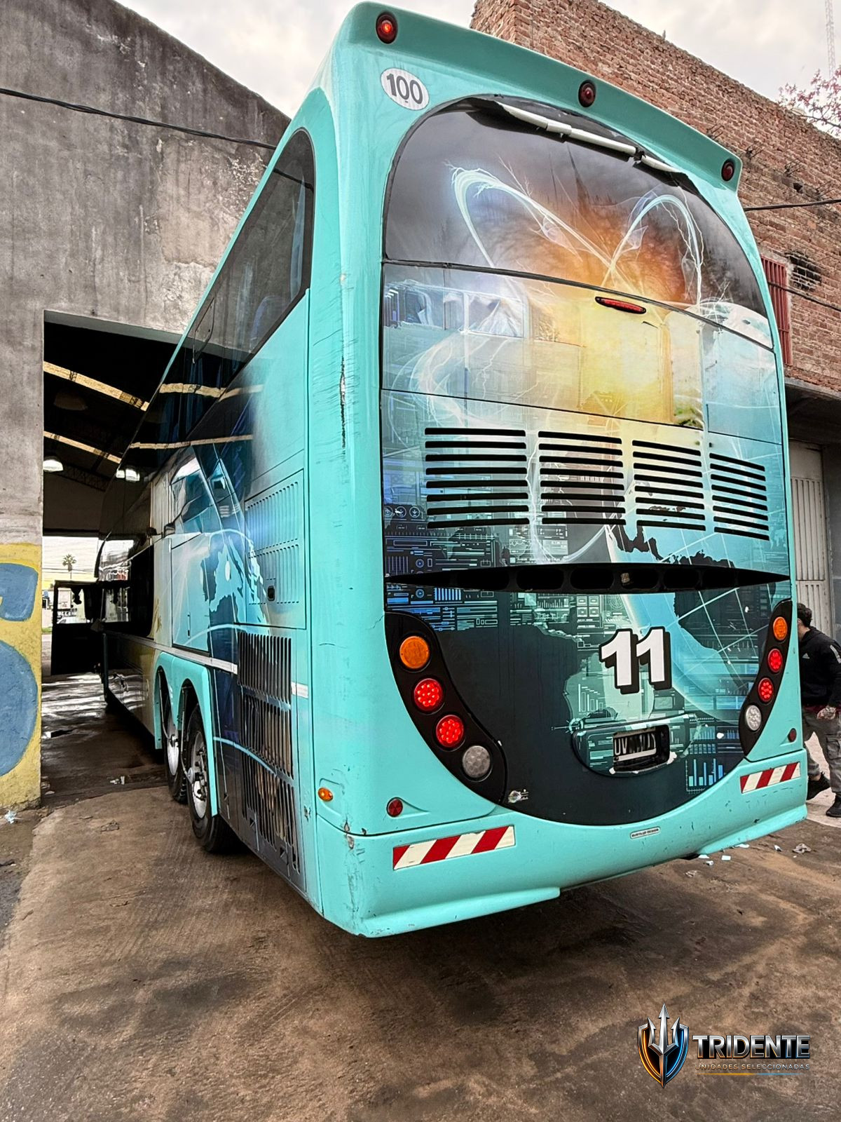 Scania K410 2014 — Colectivo usado, foto 4