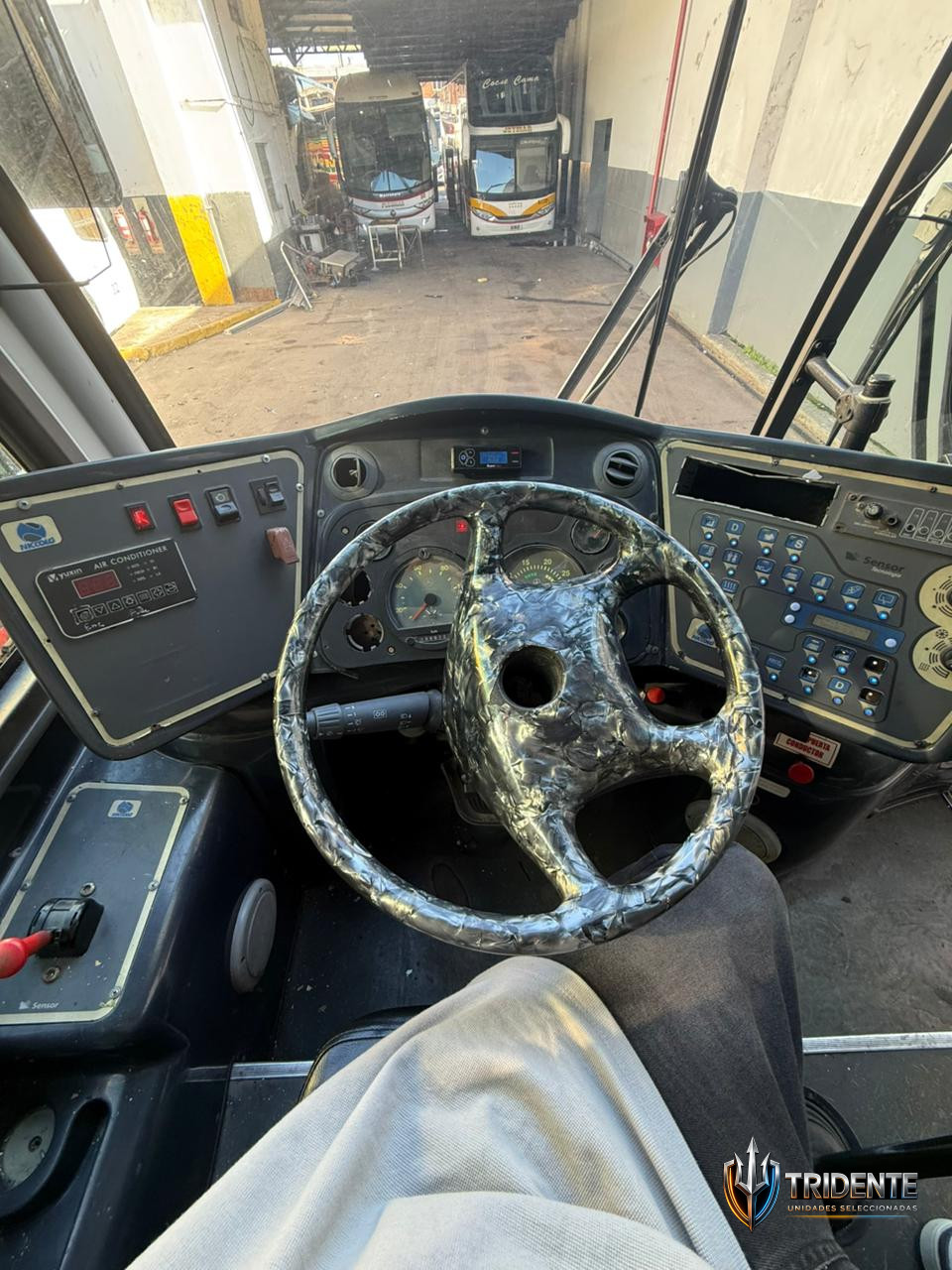Mercedes-Benz O500 R 2012 — Colectivo usado, foto 6