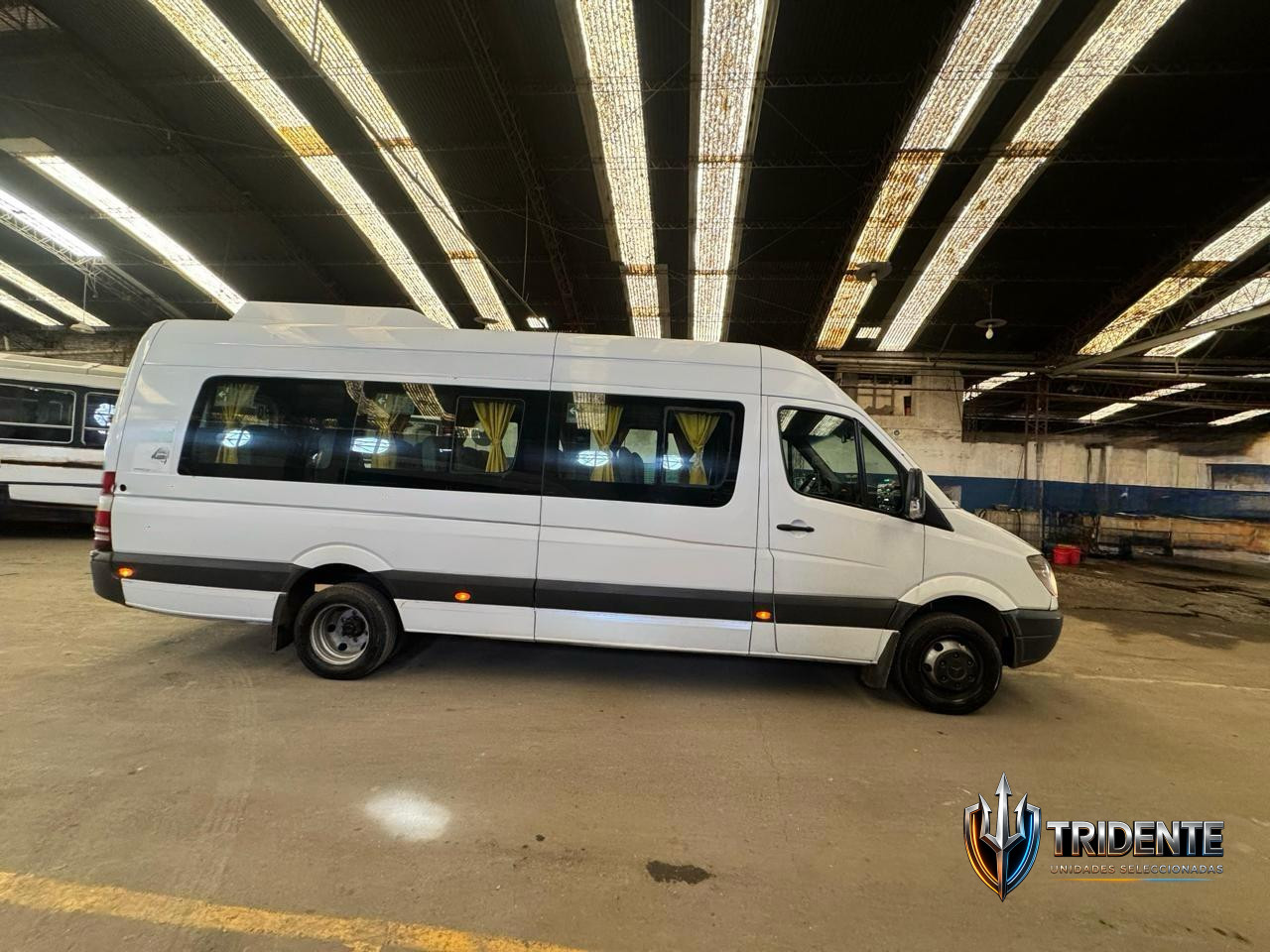 Mercedes-Benz 515cdi 2014 — Colectivo usado, foto 5
