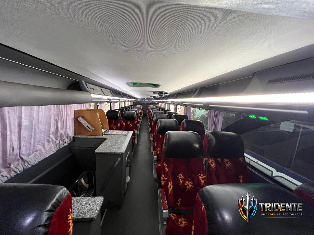 Mercedes-Benz O500 2015 — Colectivo usado, foto 9