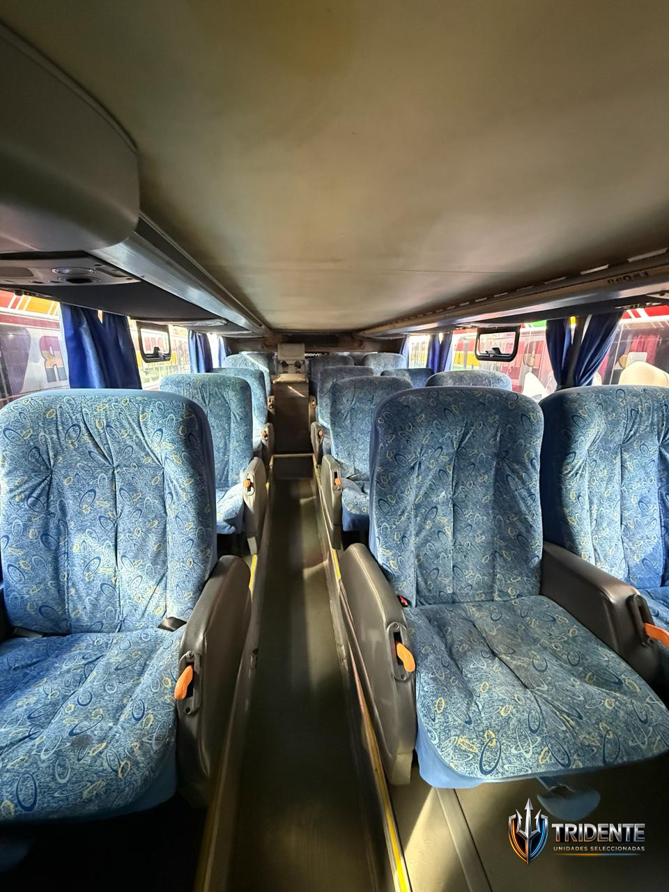 Scania K380 2013 — Colectivo usado, foto 15