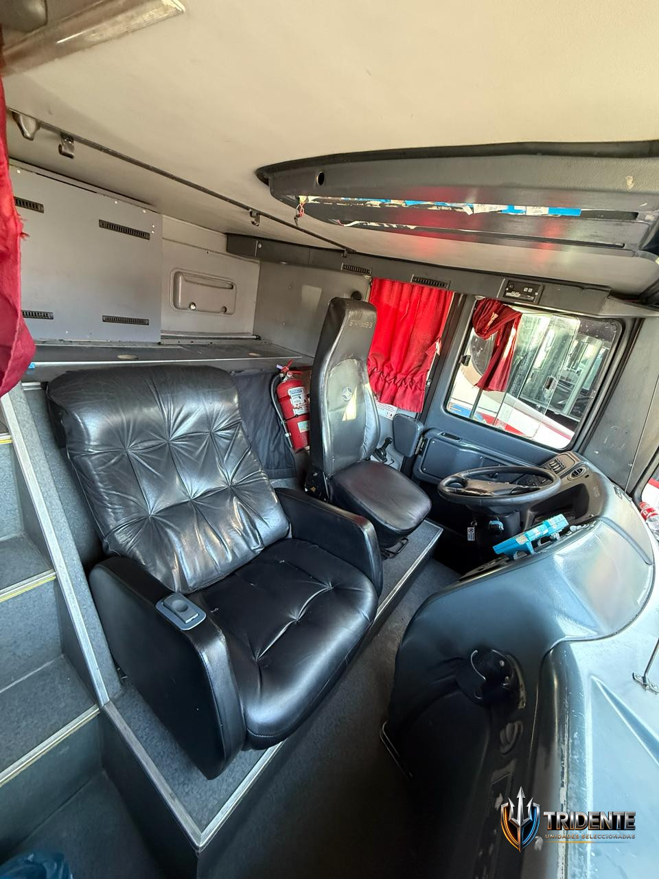 Scania K410 2016 — Colectivo usado, foto 10