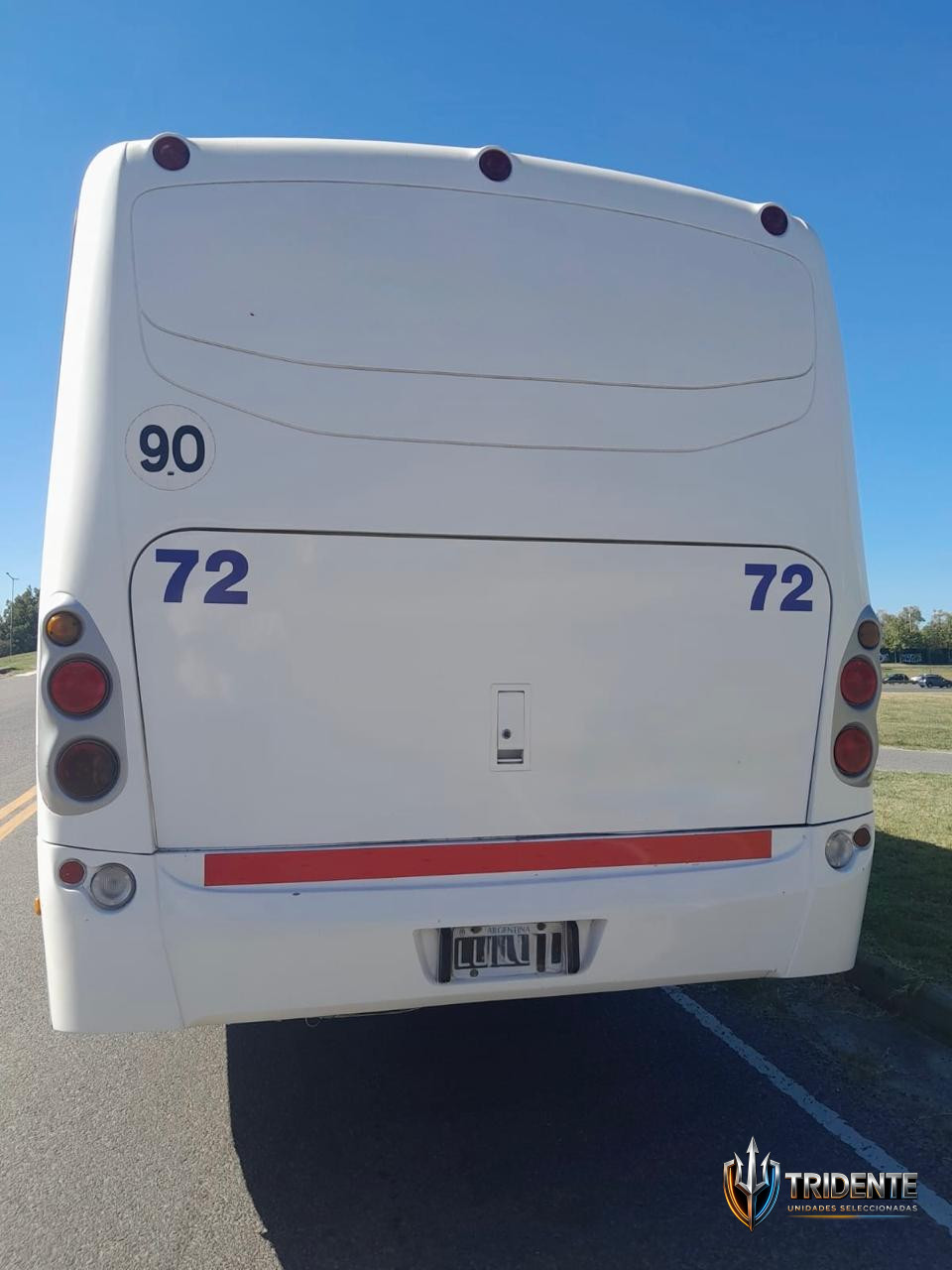 Mercedes-Benz Lo915 2012 — Colectivo usado, foto 5