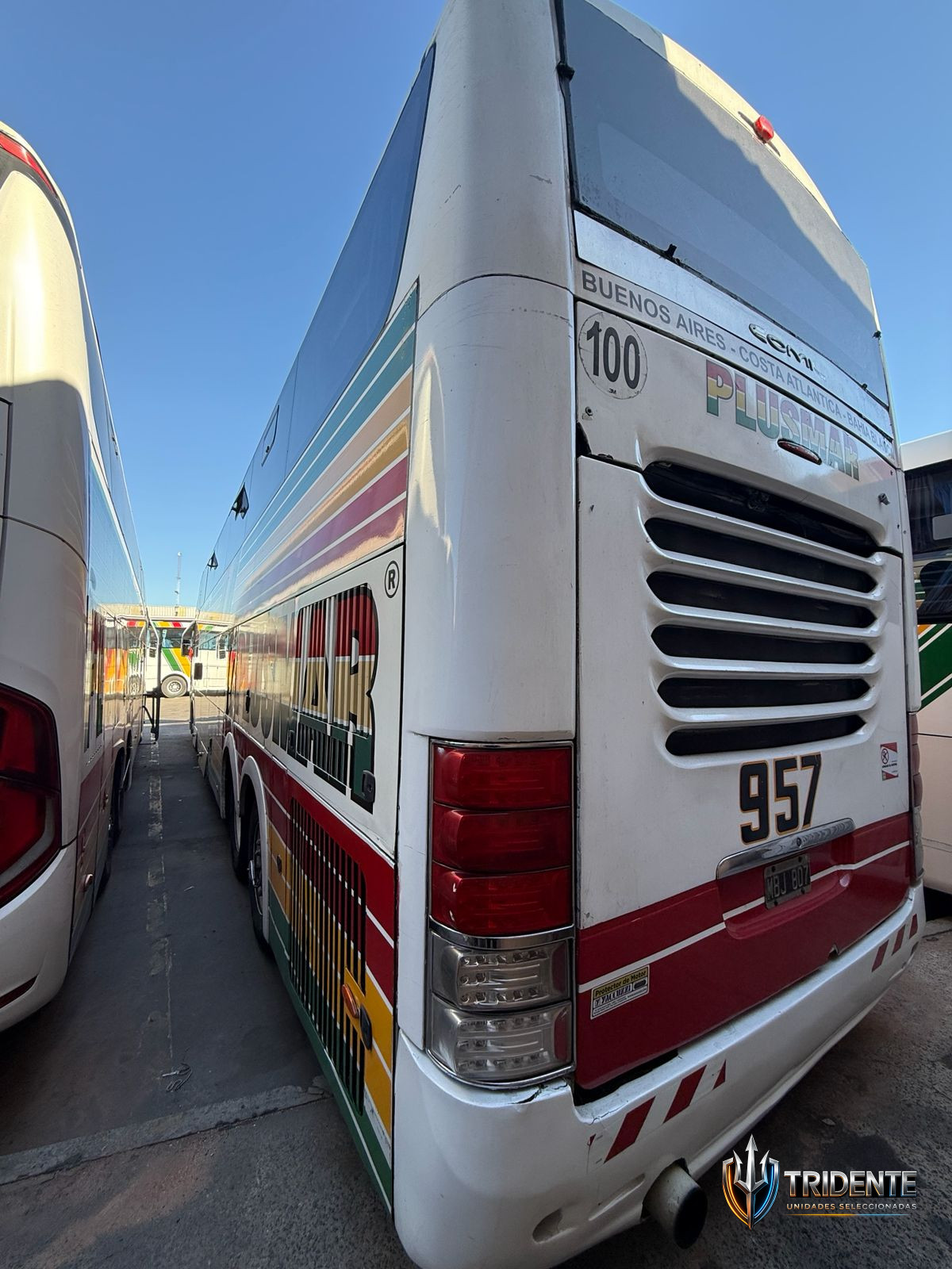 Scania K380 2014 — Colectivo usado, foto 4