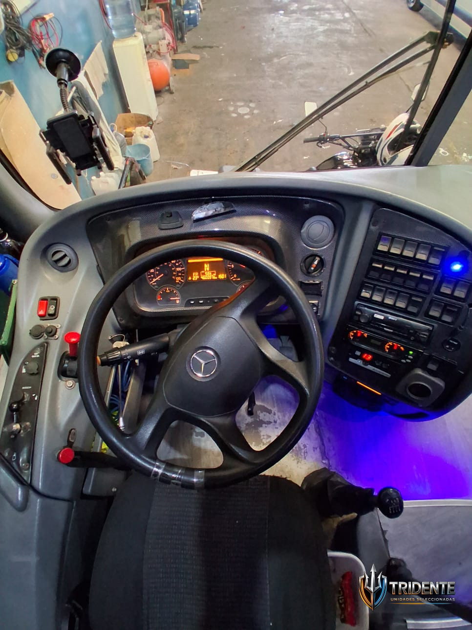 Mercedes-Benz O500 M30 2015 — Colectivo usado, foto 18
