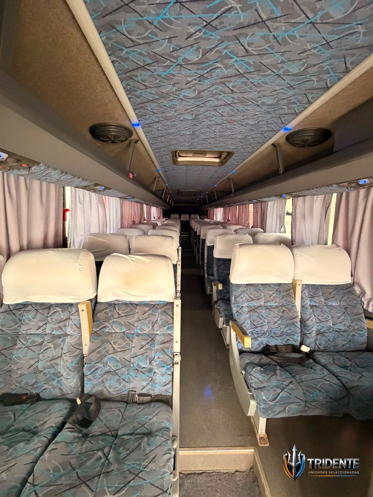 Mercedes-Benz OH1518 2014 — Colectivo usado, foto 9