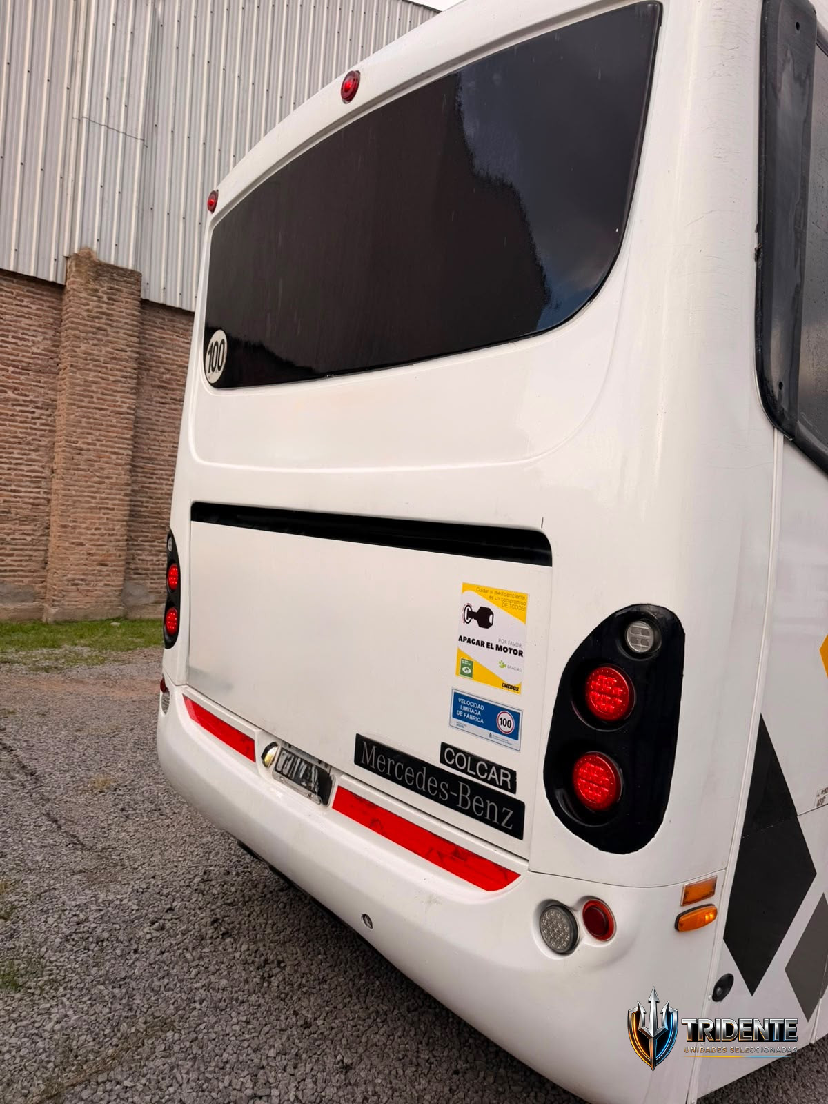 Mercedes-Benz OH1518 2014 — Colectivo usado, foto 3