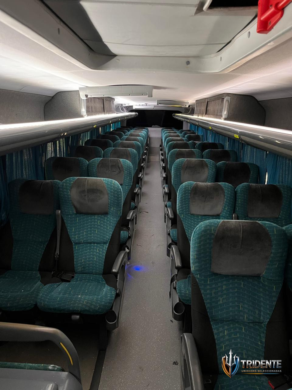 Scania K400 2016 — Colectivo usado, foto 10