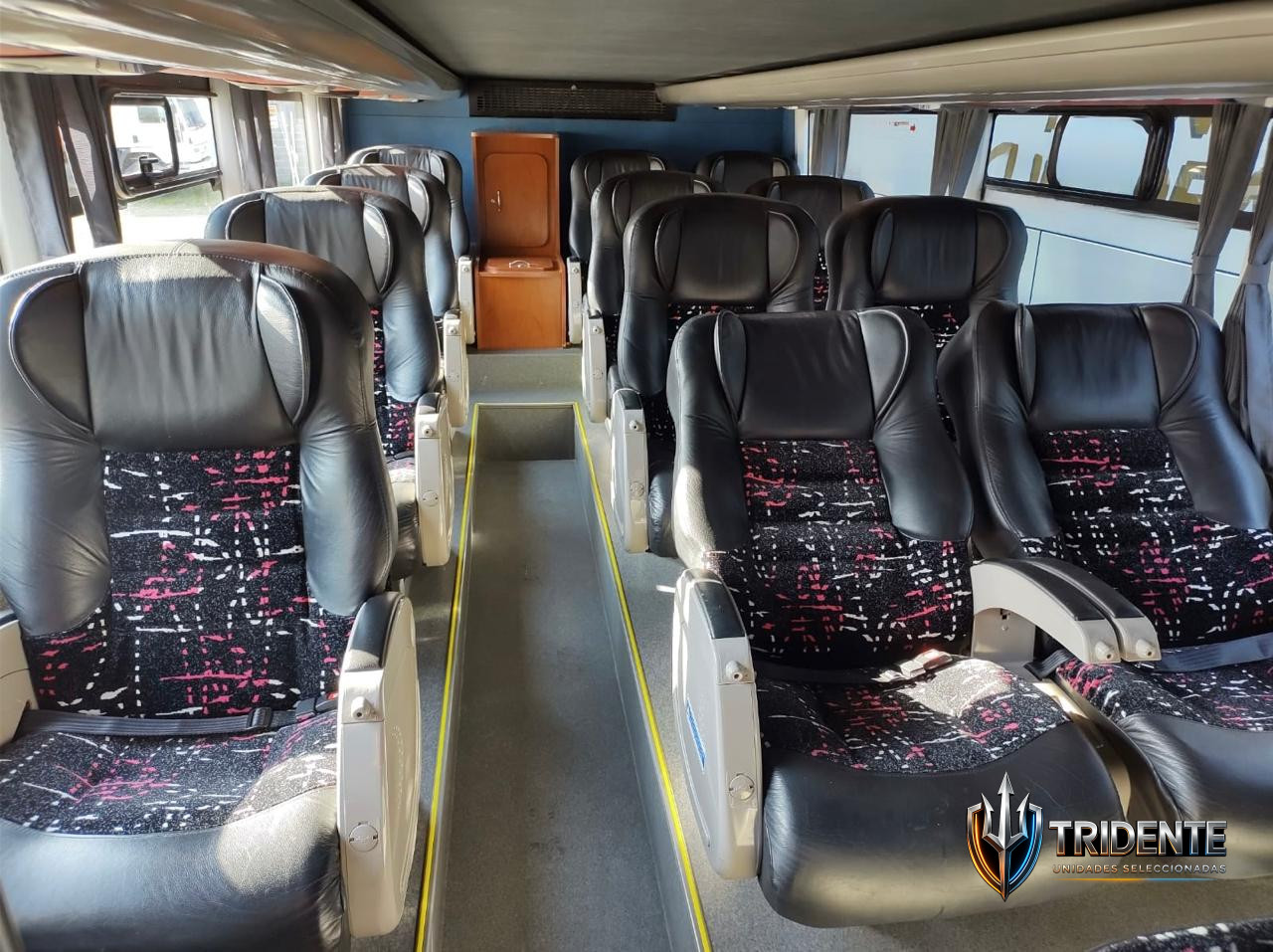 Scania K400 2019 — Colectivo usado, foto 2