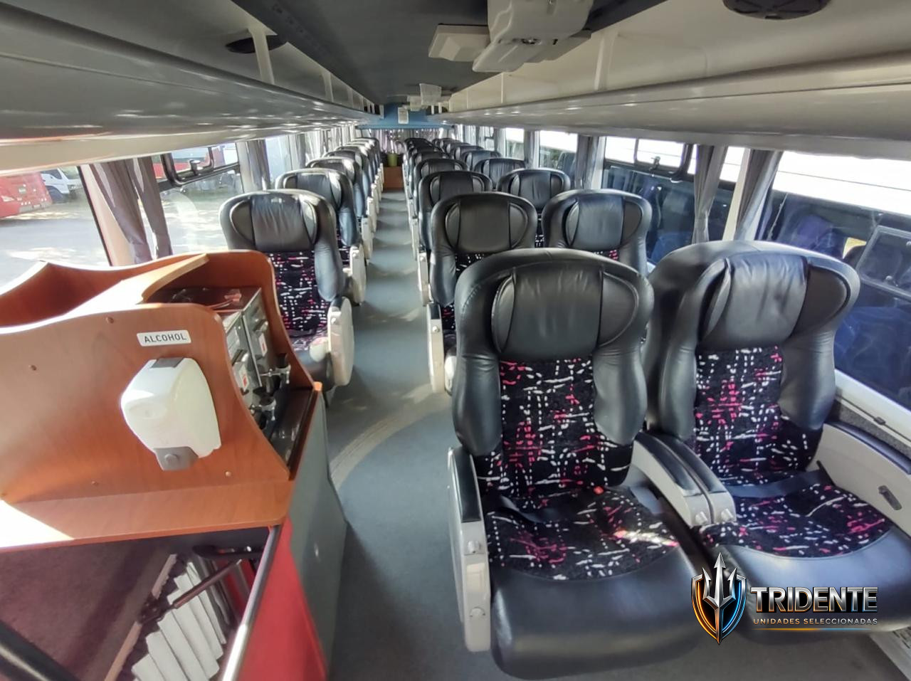 Scania K400 2019 — Colectivo usado, foto 4