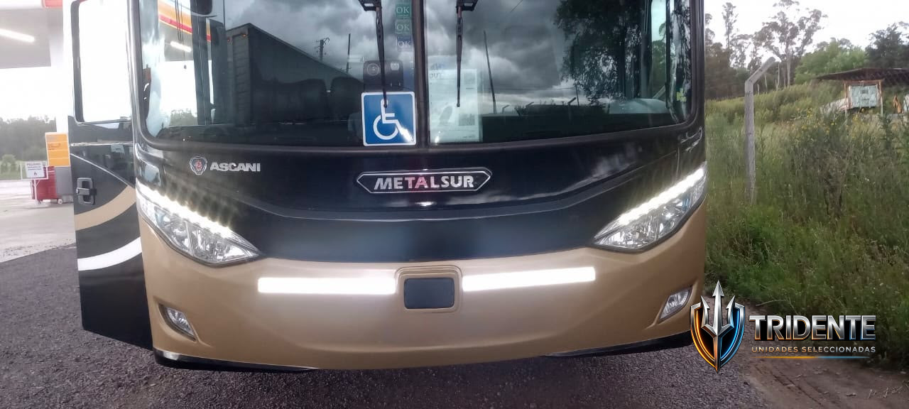 Scania K440 2023 — Colectivo usado, foto 3