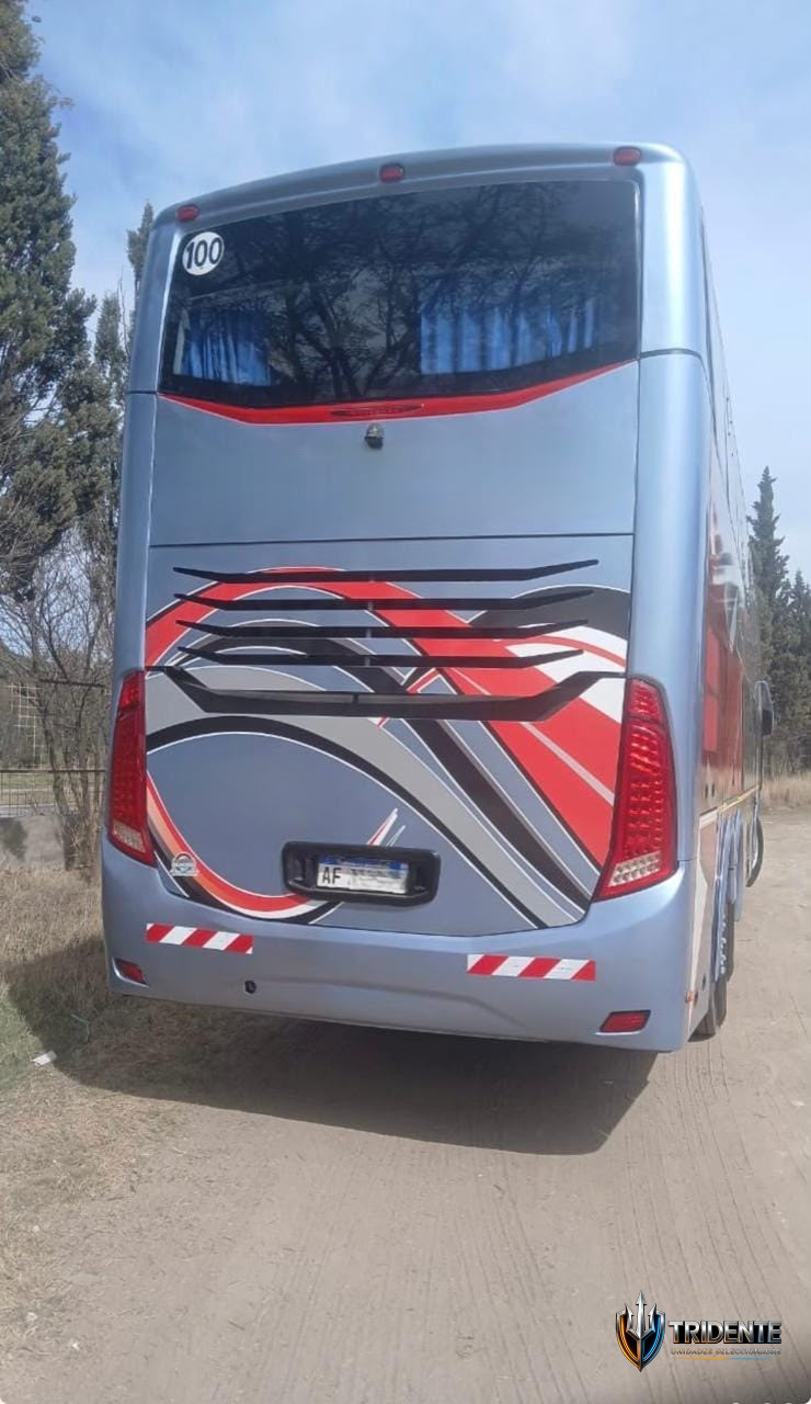 Volvo B450R 2023 — Colectivo usado, foto 4